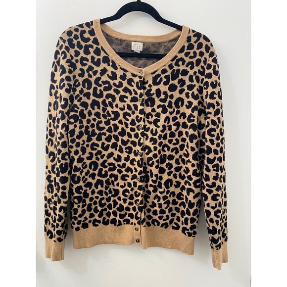 a new day Sweaters - 🌿 Women’s A New Day Leopard Print Cardigan 🌿
